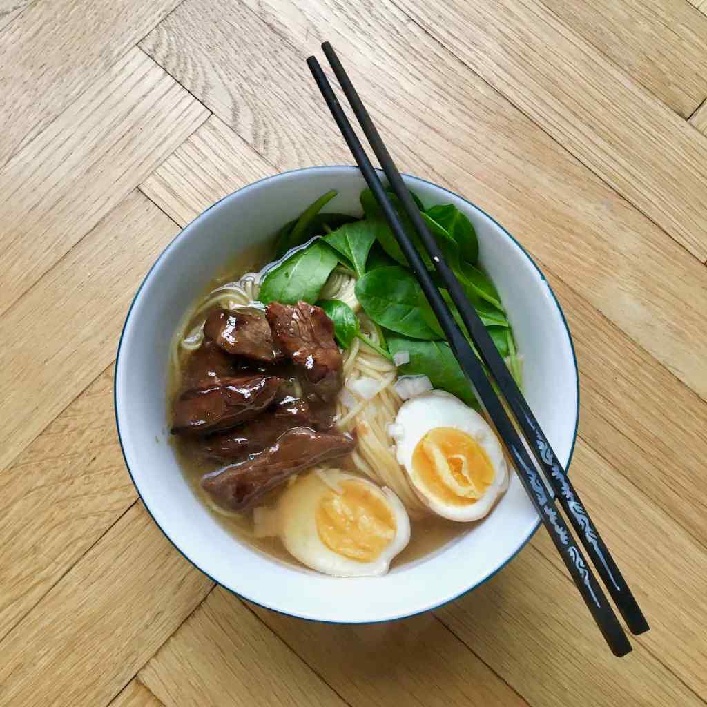 Ramens au bœuf – Recette japonaise de soupe fait maison